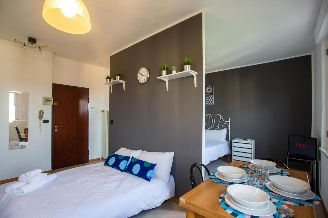 Apartment - Sacchini 16 Милано Екстериор снимка