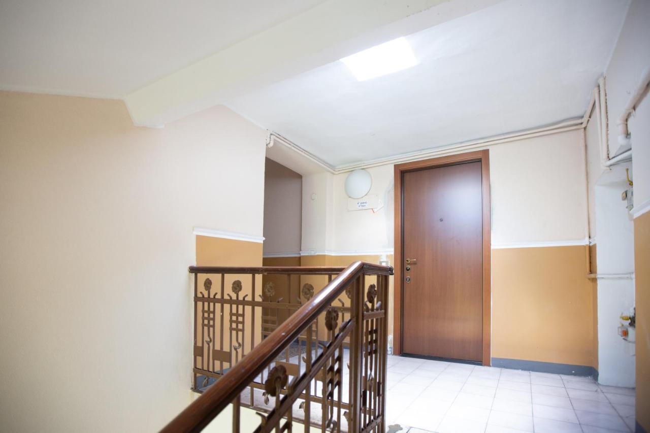 Apartment - Sacchini 16 Милано Екстериор снимка